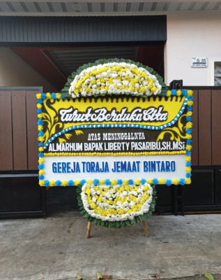 Papan Bunga Duka di Sriwidari